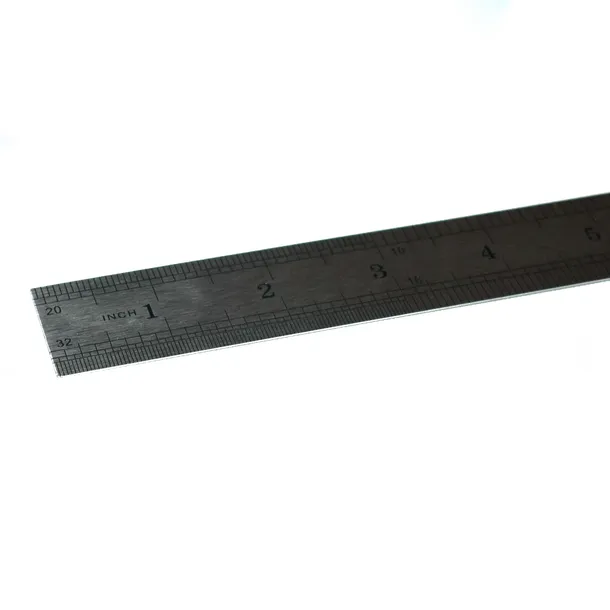 przymiar-stalowy-300mm-waga-z-opakowaniem-0-1-kg-dlugosc-300-mm