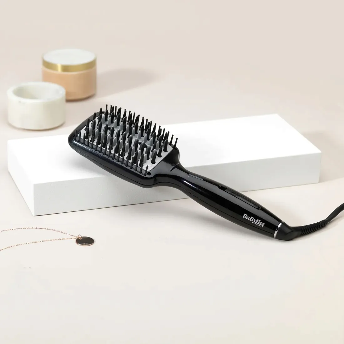 szczotka-prostujaca-babyliss-hsb101e