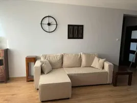naroznik-eryk-rozkladany-z-funkcja-spania-pojemnik-na-posciel-sofa