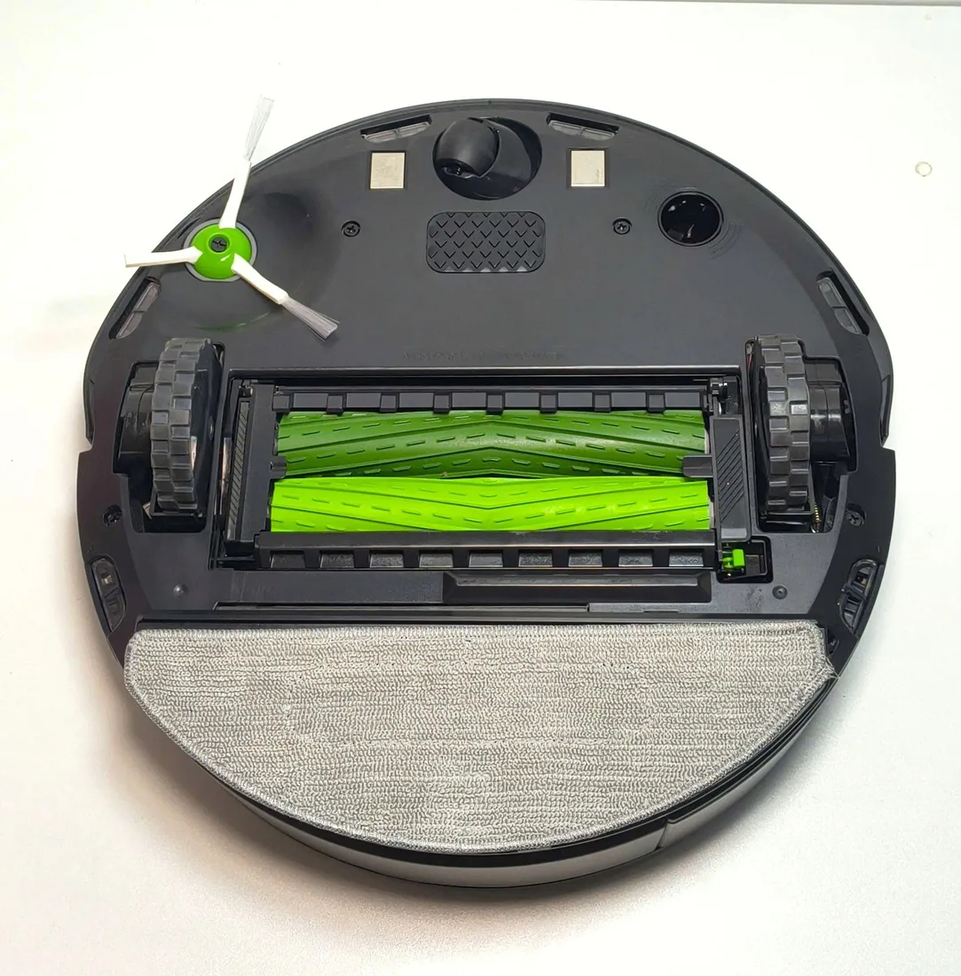 robot-sprzatajacy-irobot-roomba-combo-j5