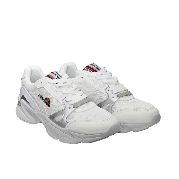 jami-marka-ellesse