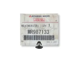 spinka-uszczelki-maski-mitsubishi-outlander-mr987133-oryginal
