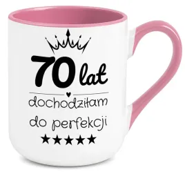 kubek-rozowy-elegant-na-prezent-na-70-lat-dochodzilam-do-perfekcji-wzory