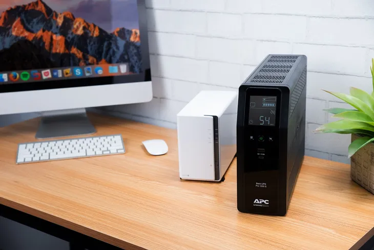zasilacz-ups-apc-br1200si
