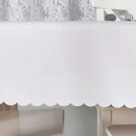 elegancki-obrus-plamoodporny-bialy-kolo-160cm-brzegi-chmurka-ultrasoniczna