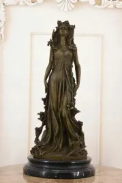 afrodyta-kobieta-z-kwiatami-mitologia-figura-rzezba-z-brazu-dekoracja