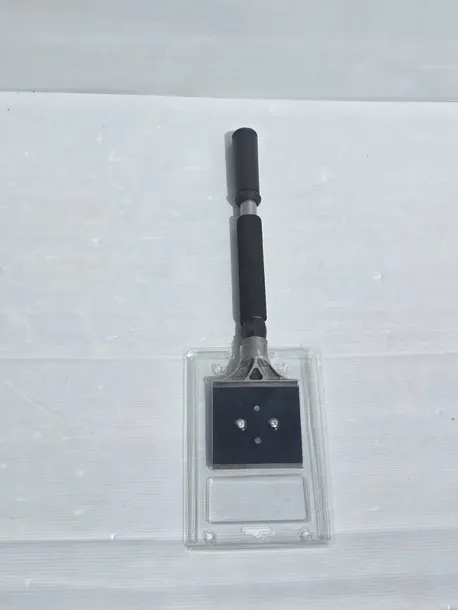 skrobak-zdzierak-do-podlog-amazon-szerokosc-0-mm