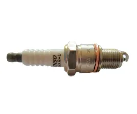 swieca-zaplonowa-denso-wozek-widlowy-toyota-silnik-4y-5k-4p-3f