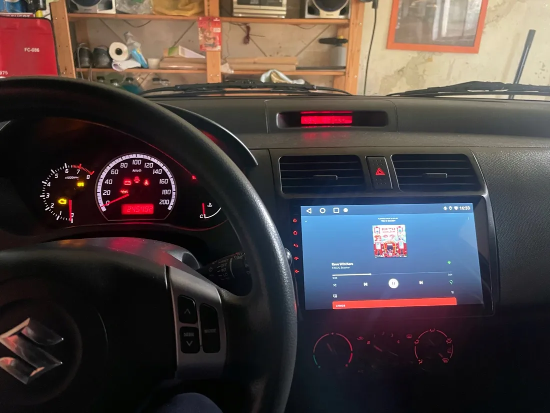 radio-2din-nawigacja-android-suzuki-swift-iv-4-apple-carplay-android-auto
