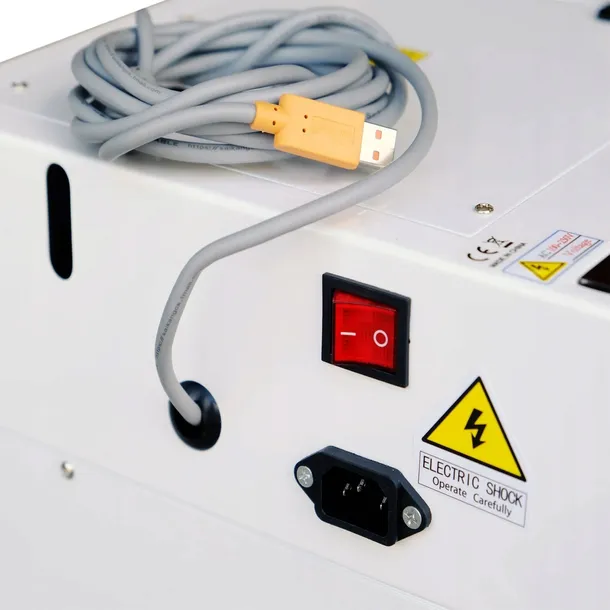 drukarka-uv-z90-format-a4-a5-marka-cnctech