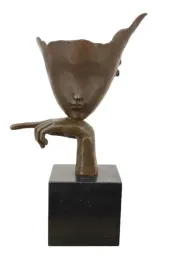 nowoczesna-twarz-kobiety-figura-rzezba-z-brazu-dekoracja-ozdoba