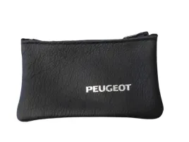 etui-skorzane-na-kluczyk-z-napisem-peugeot
