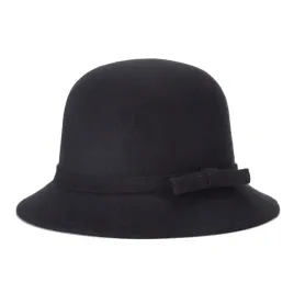 czarny-kapelusz-damski-typu-bucket-elegancki-cylinder-do-plaszcza-szykowny