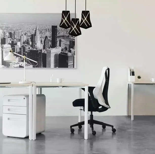 modern-design-no-1-stan-nowy-kolor-czarny-bialy