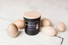 aromma-swieca-sojowa-easter-time-180-ml-wanilia-karmel-na-wielkanoc