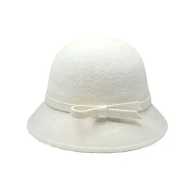 bialy-kapelusz-damski-typu-bucket-elegancki-cylinder-do-plaszcza-szykowny
