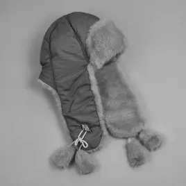 czapka-uszatka-z-dlugim-uchem-damska-typu-jamnik