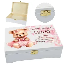personalizowany-kuferek-skarbow-dla-dziecka-bialy-drewniany-z-nadrukiem-uv