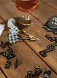 zestaw-do-gier-bar-games-wydawca-gentlemen-s-hardware