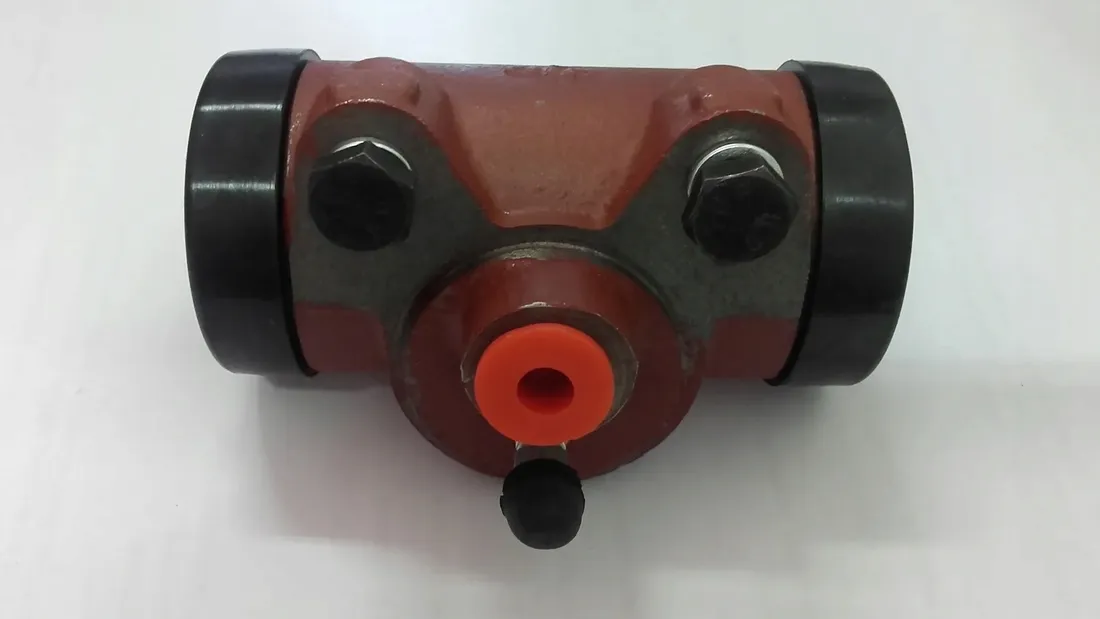 cylinder-ham-avia-a-31-przod