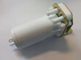 pompka-spryskiwaczy-mb-vito-12v-2-piny