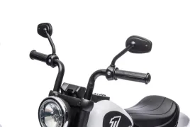 nd28-15382-pa-ahl008-bia-motorek-chopper-faster-b