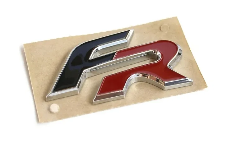 emblemat-seat-leon-13-napis-fr-srednica-6-5-cm
