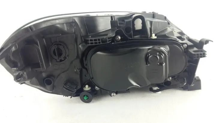 reflektor-citroen-c4-cactus-09-14-le-numer-katalogowy-oryginalu-citroen-9800901380