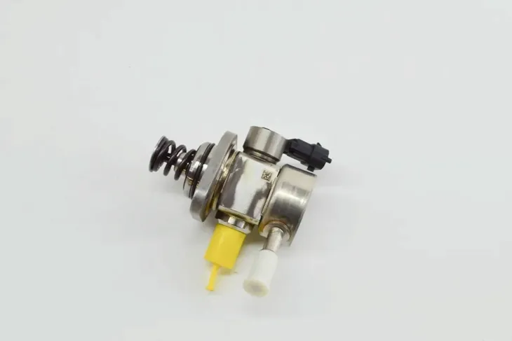 pompa-paliwa-ford-mondeo-15-14-stan-nowy