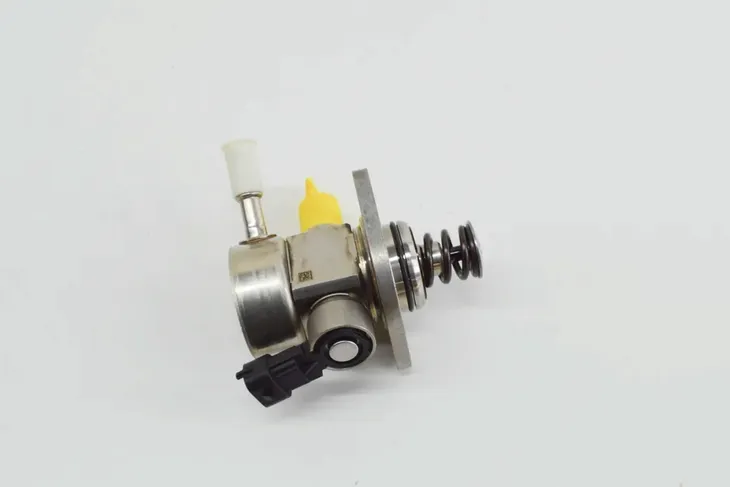pompa-paliwa-ford-mondeo-15-14-producent-czesci-ford-oe