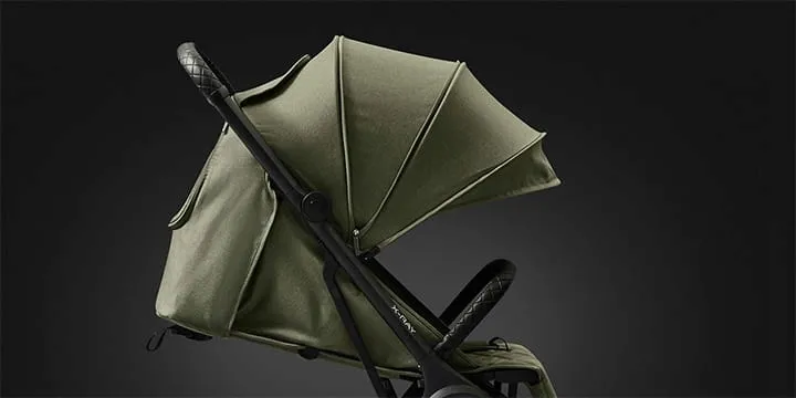 future-design-x-ray-wozek-spacerowy-skladanie-na-plasko