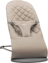 babybjorn-bliss-balansowy-lezaczek-dzieciecy-dla-niemowlat