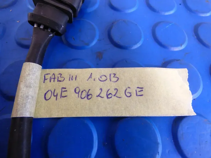 sonda-lambda-vw-golf-13-stan-nowy-numer-katalogowy-czesci-04e906262ge