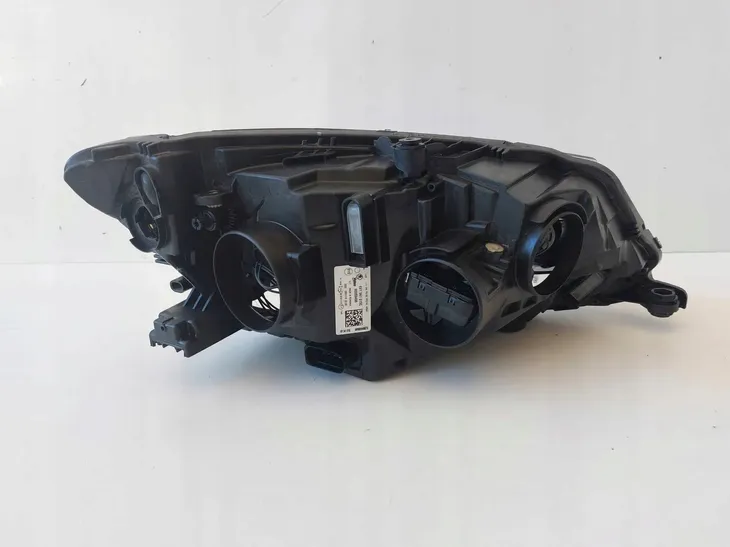 reflektor-skoda-p-fabia-14-le-producent-czesci-skoda-oe