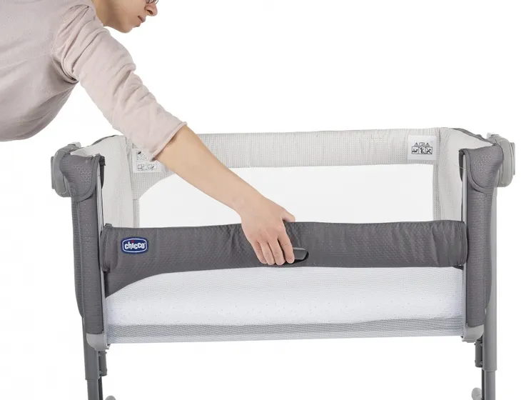 chicco-lozeczko-dostawne-next2me-magic-moon-grey-stan-nowy-marka-chicco