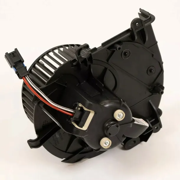 denso-silnik-dmuchawy-dea07021-jakosc-czesci-zgodnie-z-gvo-q-oryginal-z-logo-producenta-czesci-oem-oes