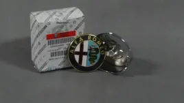 znaczek-emblemat-motylka-alfa-romeo-giulietta-2013-2016