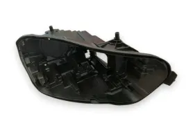 obudowa-lampy-prawej-przedni-do-mercedes-benz-cla-w118-przed-lift-2019-2023