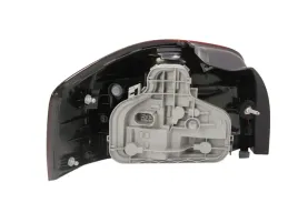 lampa-zespolonych-swiatel-tylnych-llh511-mma