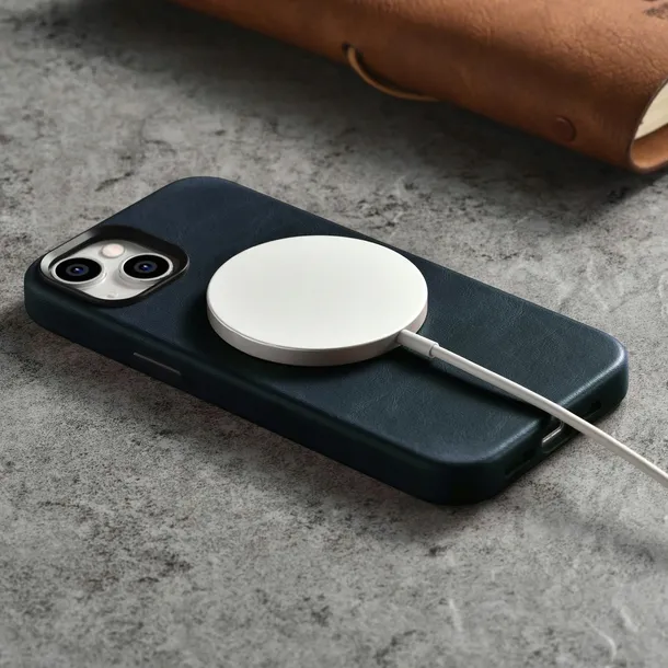 super-jakosc-oryginalne-etui-do-iphone-14-plus-stan-nowy-kolor-niebieski