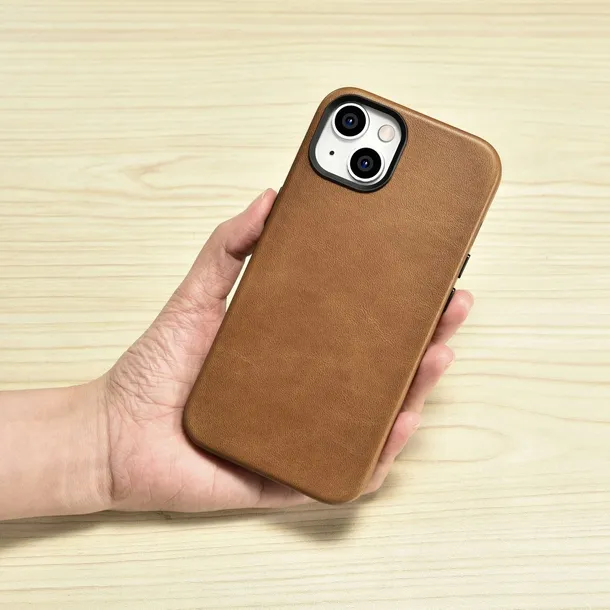 super-jakosc-oryginalne-etui-do-iphone-14-plus-marka-icarer