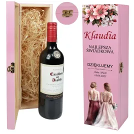 skrzynka-na-wino-personalizowana-prezent-dla-swiadkowej-z-personalizacja
