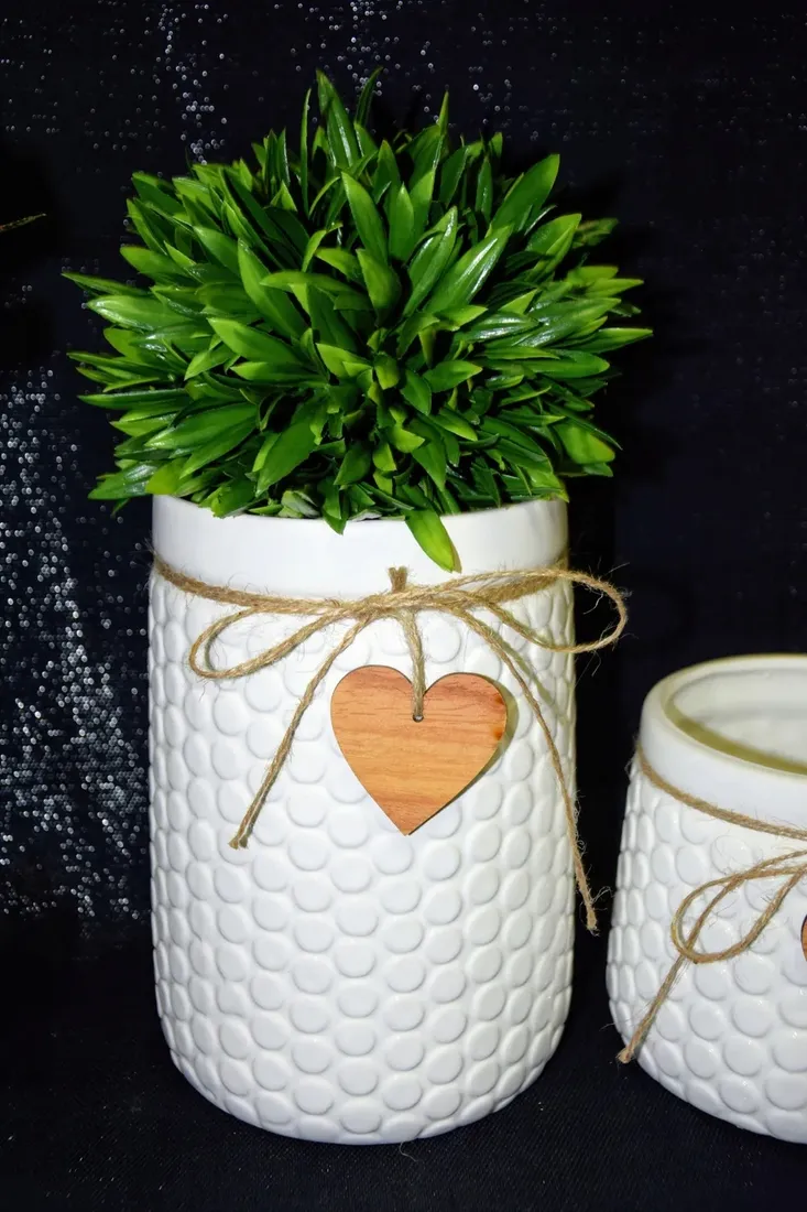 wazon-ceramiczny-bialy-h20cm