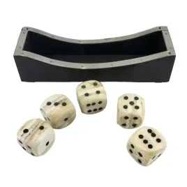 gra-kosci-5-kosci-zestaw-w-drewnianym-korytku