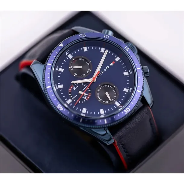 1791839-marka-tommy-hilfiger