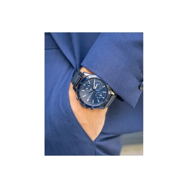 1791720-marka-tommy-hilfiger