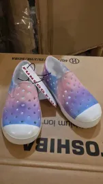 buty-do-wody-dla-dzieci-granatowe-z-dinozaurem-lekkie-letnie-eu-27