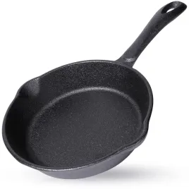 patelnia-zeliwna-litina-16-cm