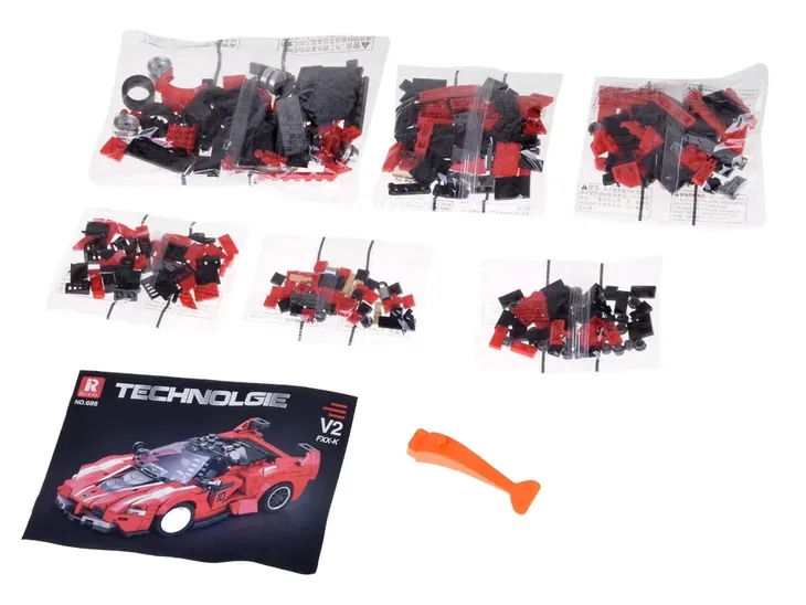 zestaw-klocki-techniczne-auto-czerwone
