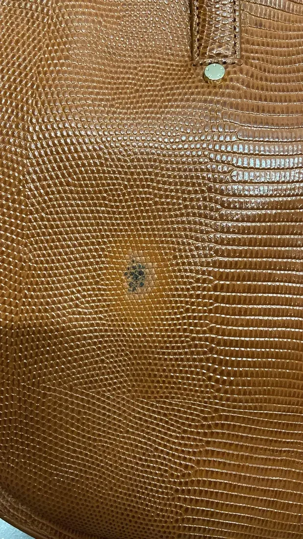 aigner-koniak-shopper-ivy-stan-nowy